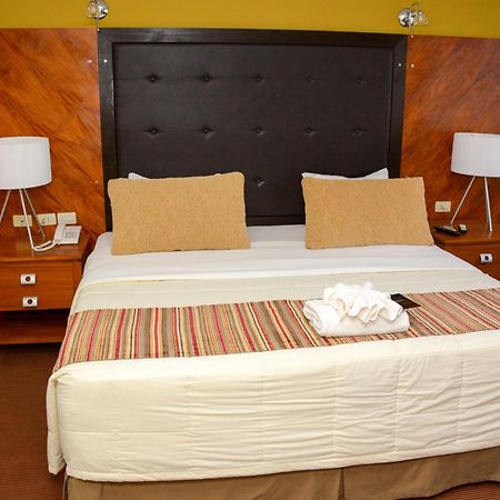 Leclub Resort Hotel Encarnación Eksteriør billede